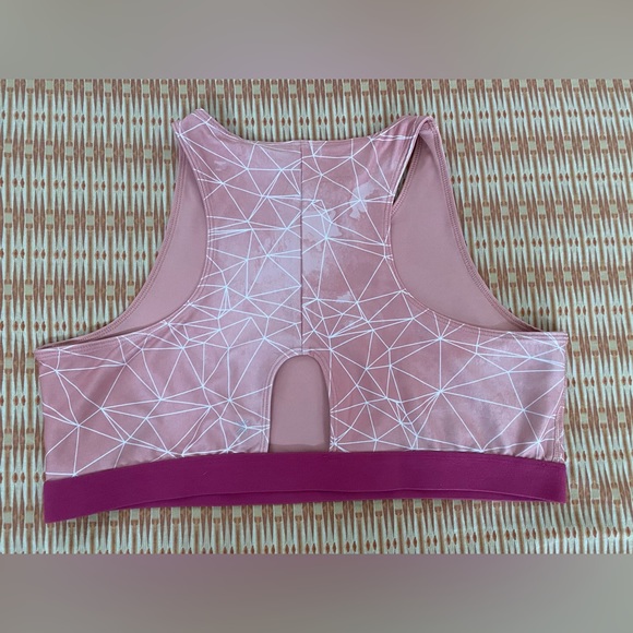 NWOT: GIRLS Xersion XXXL (22.5) Reversible Sports Bra - Picture 2 of 4
